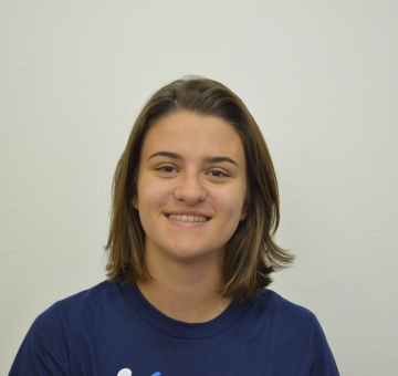 Aluna Bianca Milla é convocada para o Acampamento Nacional Juvenil Feminino de Handebol